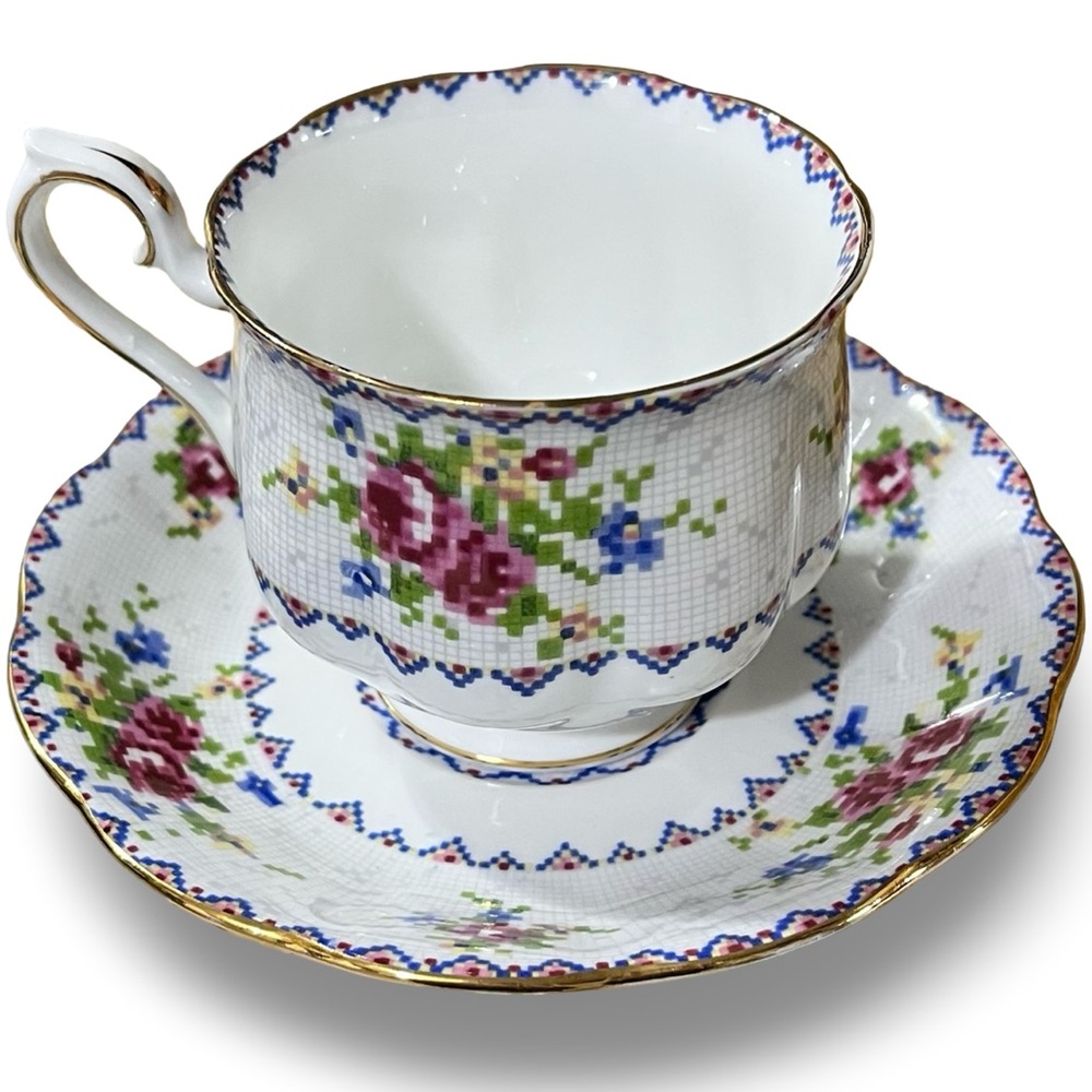 Royal Albert Bone China “Petit Point” Teacup and Saucer Set - Picture 2 of 8